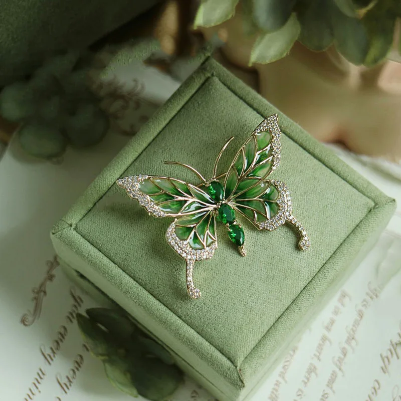 1Pc Romantic Butterfly Brooche - Men'S Accessories Trends 2025 recension och pris